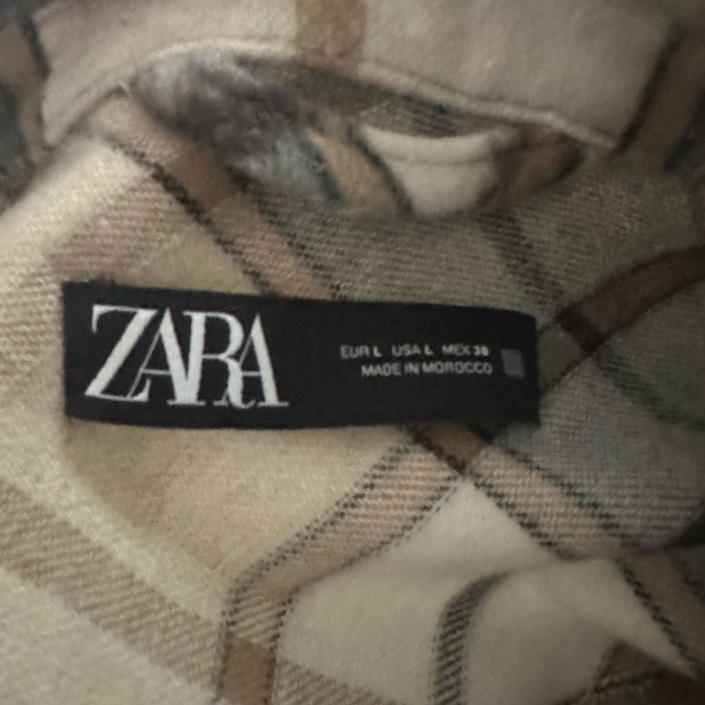 Zara Wool Shacket- Large - Picture 6 of 7